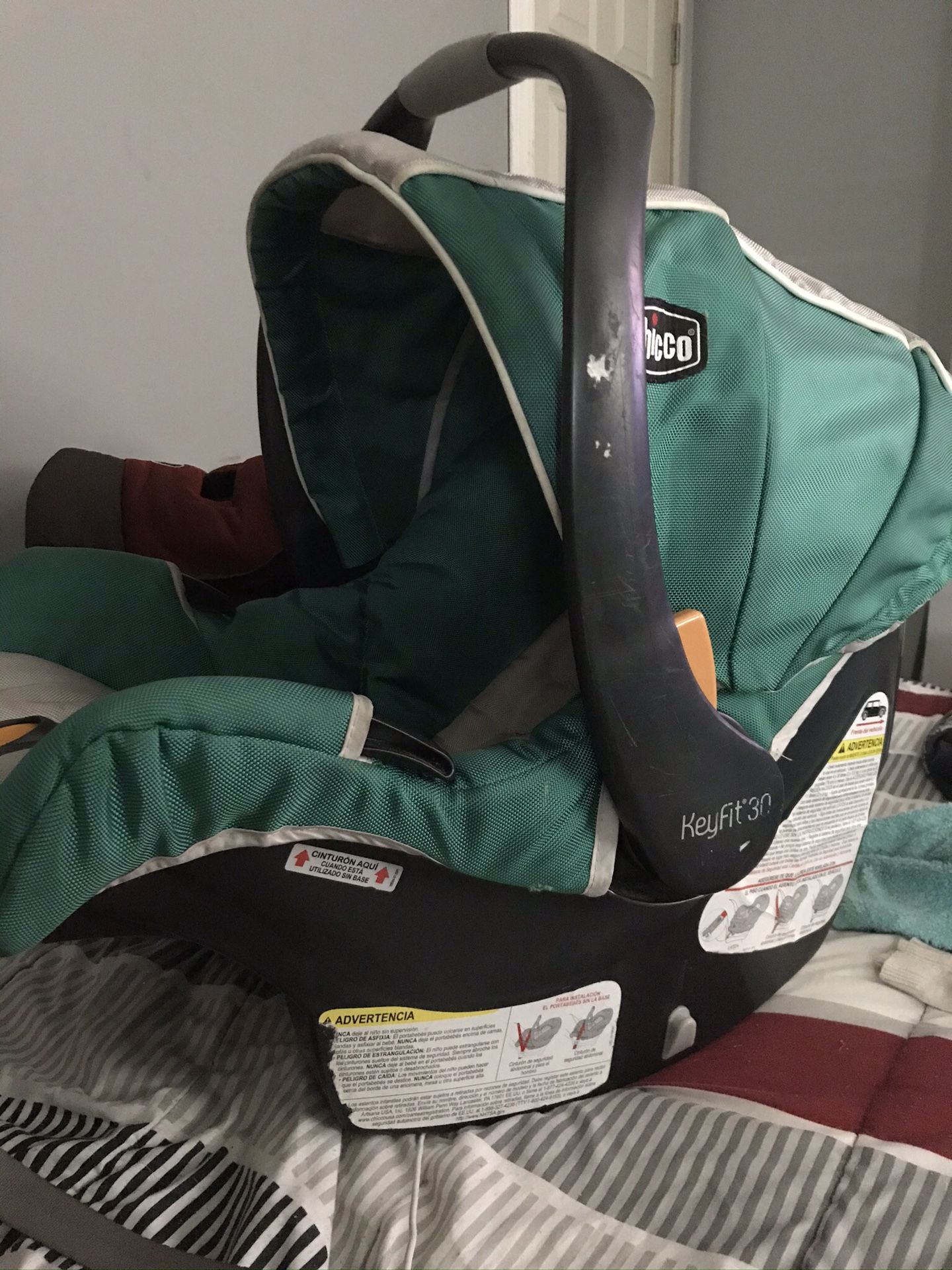 Chicco keyfit 30 infant car seat