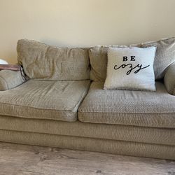 Full Size Sleeper Sofa Bed Excellent Condition Free Delivery