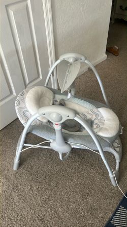 Ingenuity 2 in 1 swing and baby seat (up to 20 lbs)