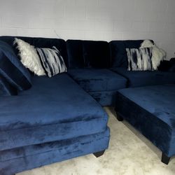 Navy Blue Couch Set With Otteman and Pillows