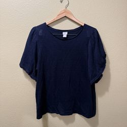 Women’s Chico’s Navy Blue Round Neck Open Short Sleeve Shirt  Size: 2 (Large)  Measurements:  Shoulder (seam to seam): 15” Pit to pit: 20” Top to bott