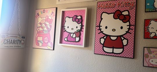 Hello Kitty Framed Wall Art Posters Set