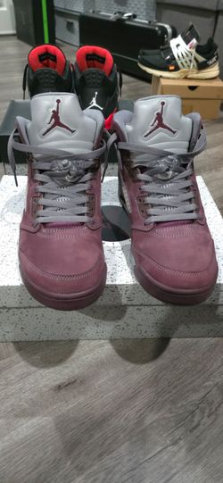 JORDAN 5 BURGUNDY 2023