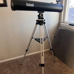 Bushnell Reflector Telescope