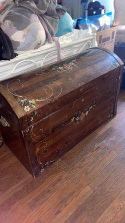 FREE vintage wooden chest