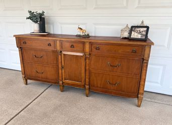 Vintage Wood  dresser Sideboard Buffet with Drawers