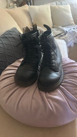 Dr.Martens