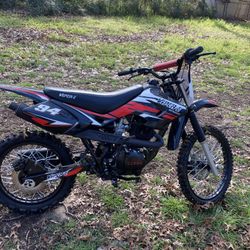 Viper-e Dirt Bike 150cc