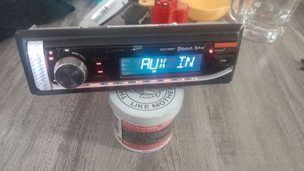 Dual XD18BT Radio
