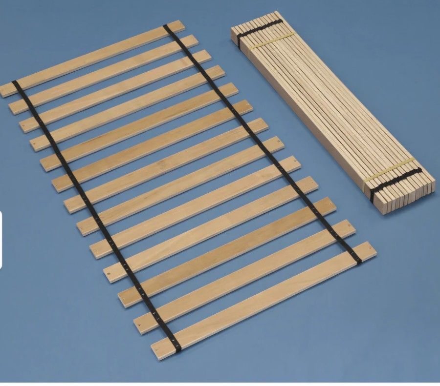 Signature Design by Ashley Wooden Platform Bed Slat Roll Slats - Twin