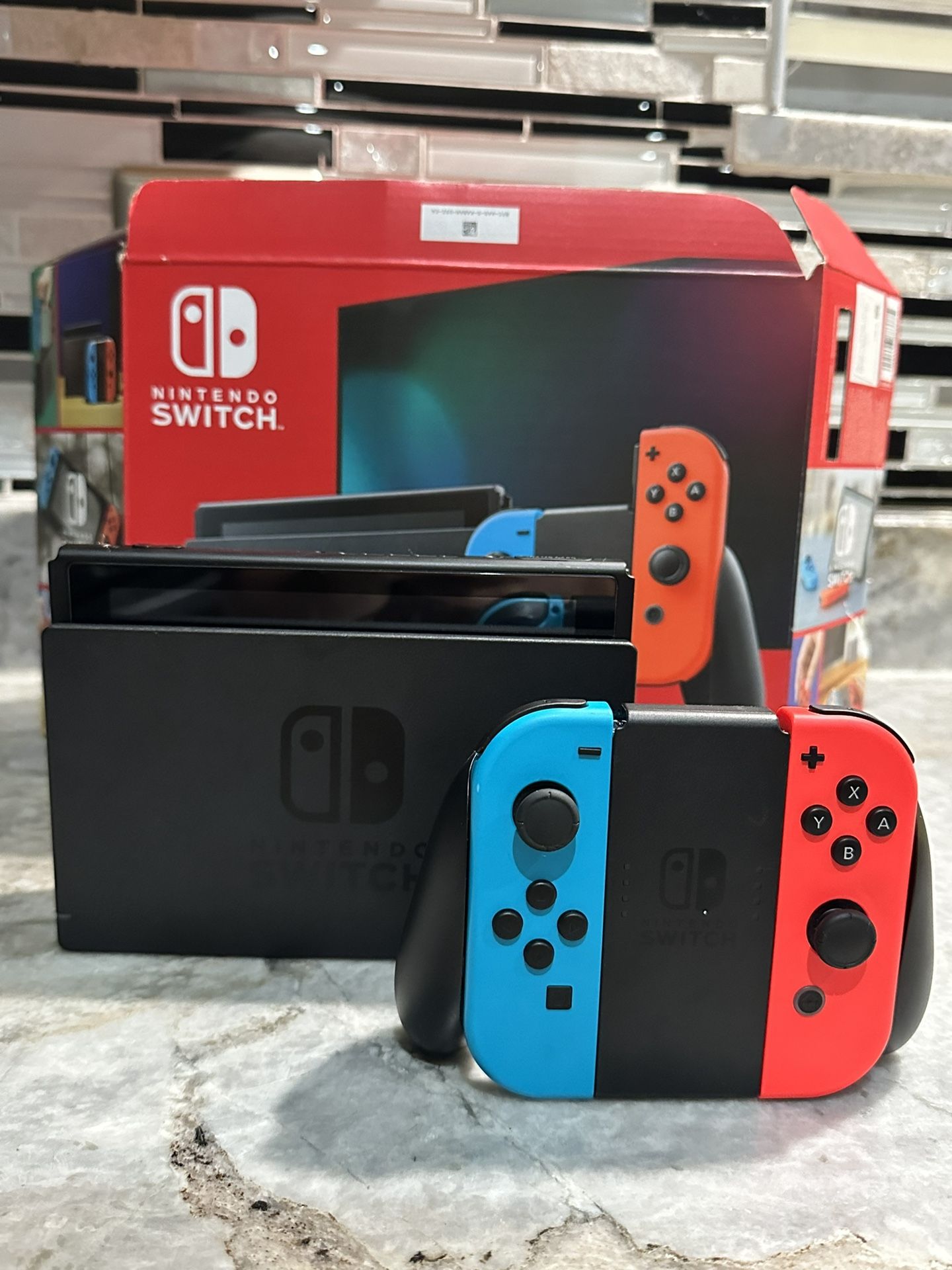 Nintendo Switch Like New With Box And All Accessories + Games