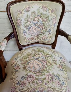 Louis XV Giltwood Chair