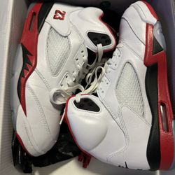 Air Jordan 5 Retro Fire Red 2025