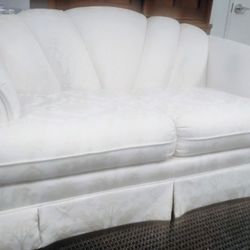 Beautiful Sofa /Love Seat Worth $500