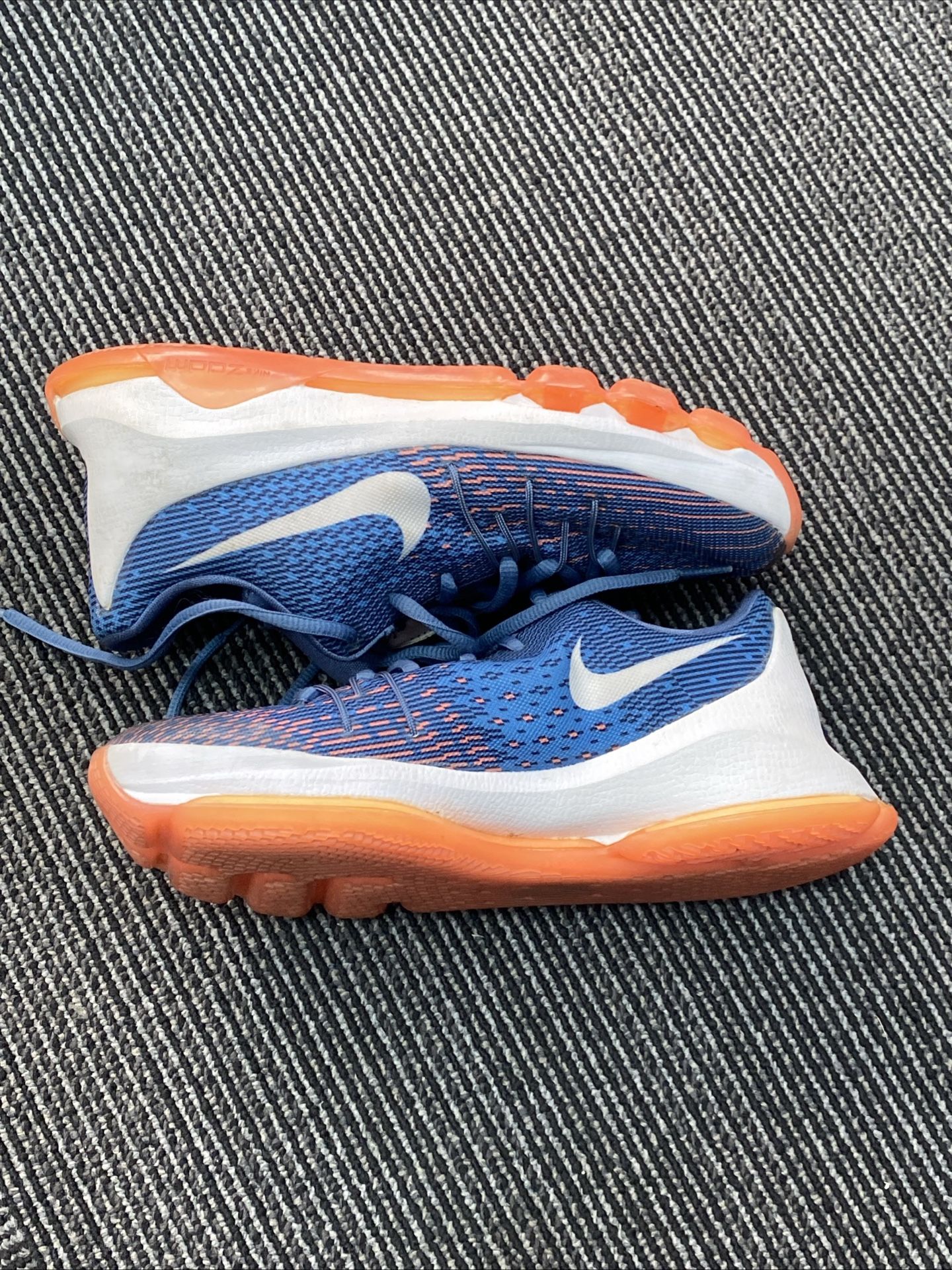 Nike KD Athletic Basketball Shoes  768867-414 - size 4.5Y