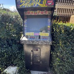 Original street fighter two arcade game for sale as is!