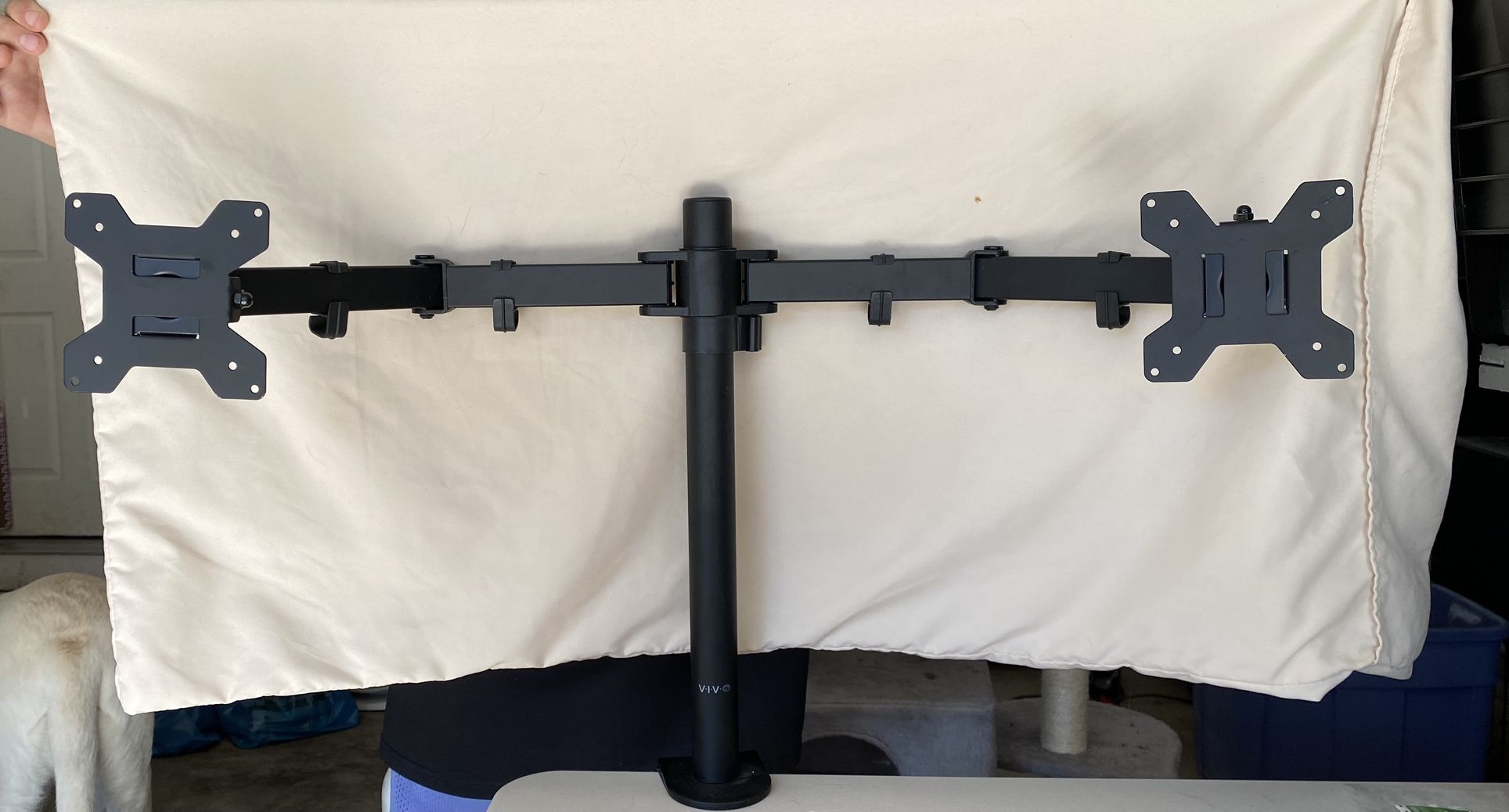 Dual Adjustable Computer Monitor Mount