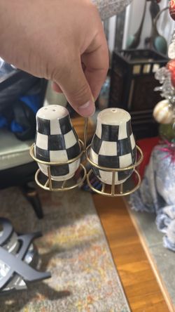 Salt and pepper shakers