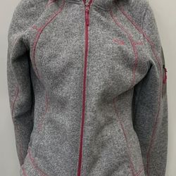 NWT CB Sports Performance Fleece Hooded Jacket Size M MSRP $100 

