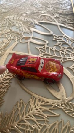 Toy car