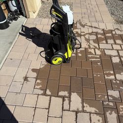 Pressure washer