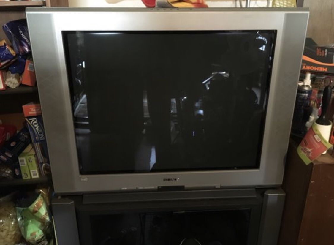 Sony 32” Trinitron XBR Flat CRT Tube TV KV-32XBR250 HIGH QUALITY RETRO GAMING or VHS VIDEO TAPES w/ Matching Stand