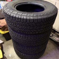 4x 265/70/17 Hankook Dynapro AT2 Tires (Used)