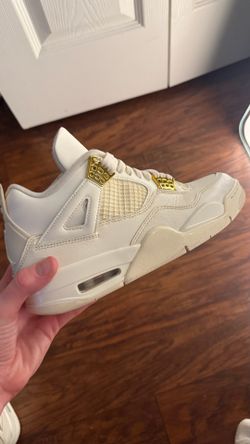 Air Jordan 4 retro gold metallic