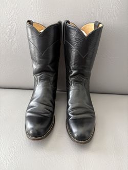 Women’s Classic Justin Roper boots, $90