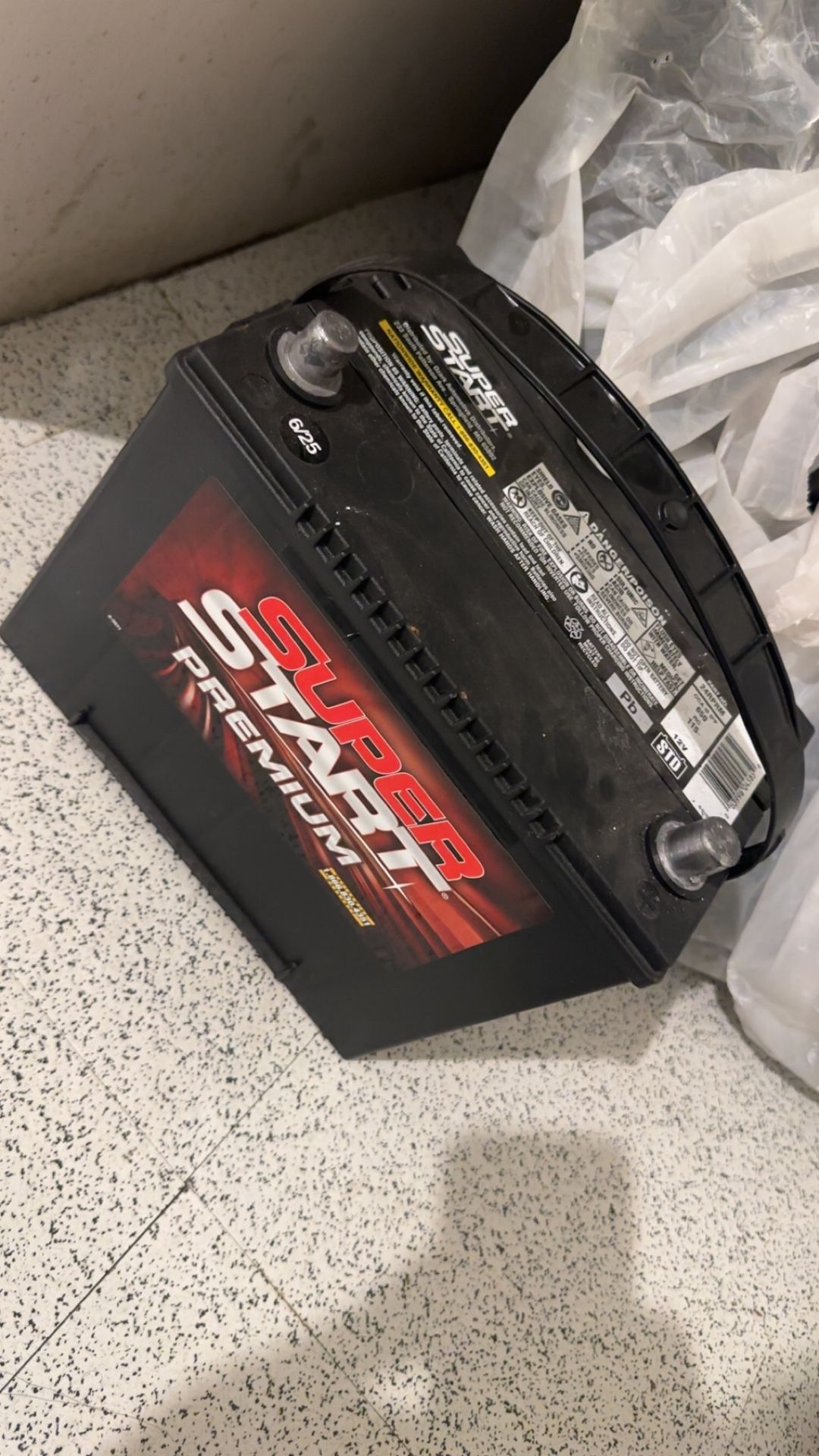 Like New Battery And Shock Absorbers 2005 To 2010 Honda odyssey