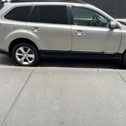 2014 Subaru Outback