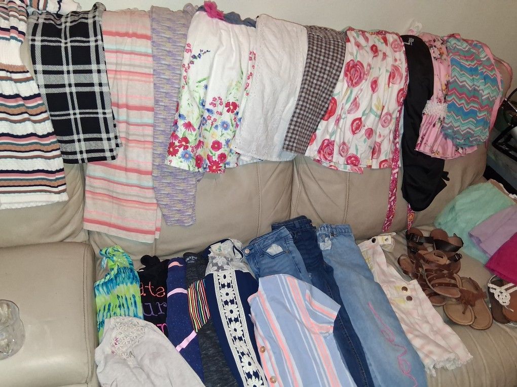 Girls Clothing Lot