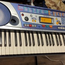 Yamaha piano keyboard ps 260 keyboard