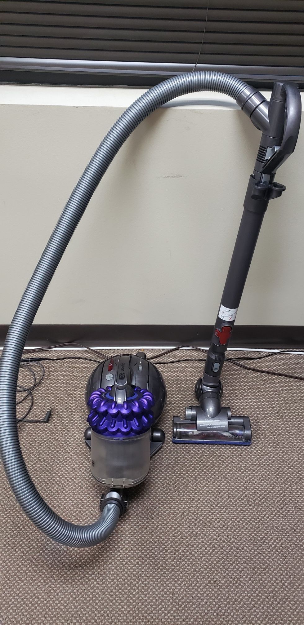 DYSON CANISTER DC47