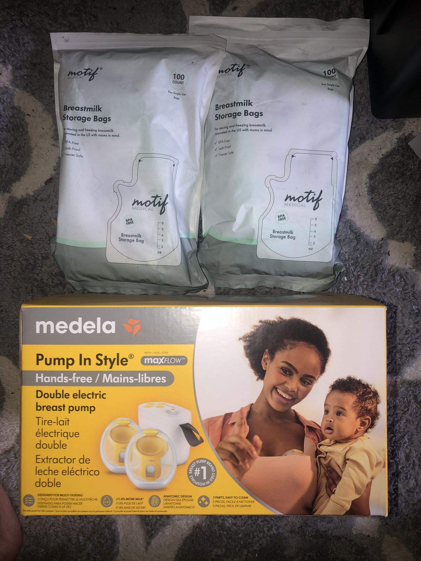 Breast Pump And Storage Bags