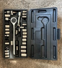 Socket Wrench Set with Case