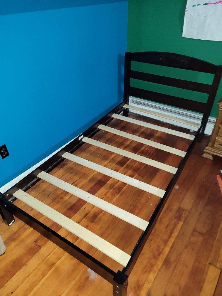 Kids Twin Bed