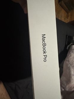 Apple MacBook Pro 2024