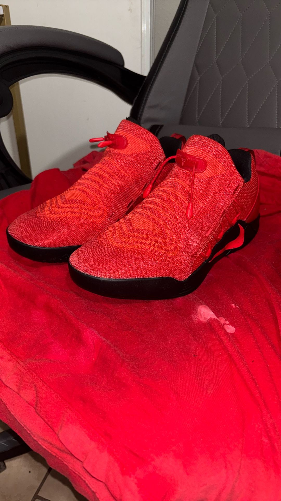 Nike Kobe AD NXT “University Red”