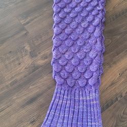 Mermaid Tail Blanket. 