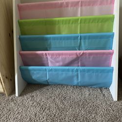 Kids Bookshelf