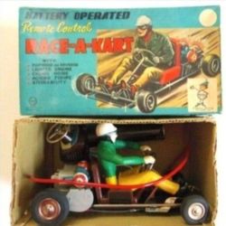 L👁👁K! Vintage 1960s Marxs Race-A-Kart Remote Control Toy not Working Original Box Japan.  Rolls front/back,  Great collectible....asking $150.00