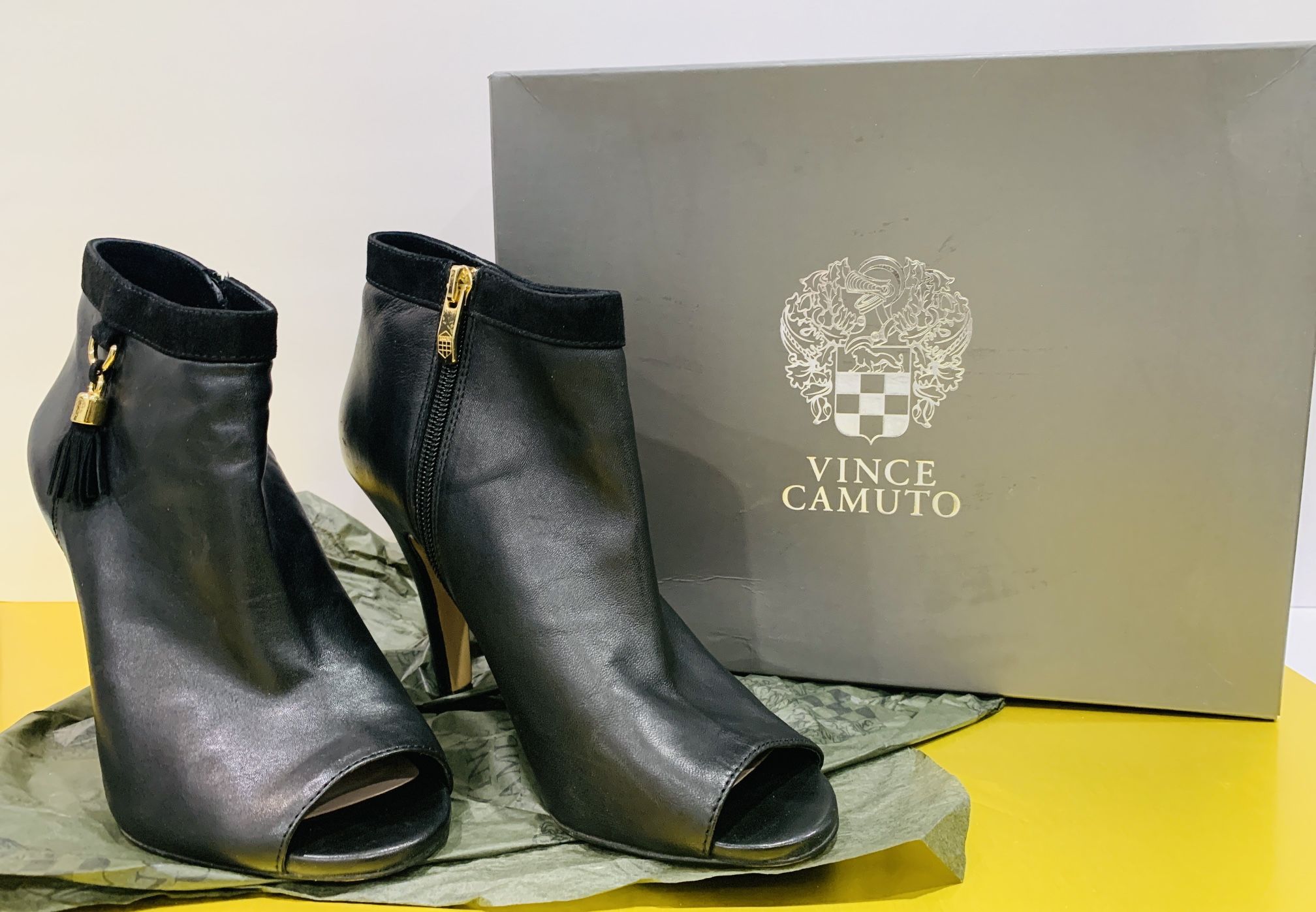 Vince Camuto Black Booties 8 M