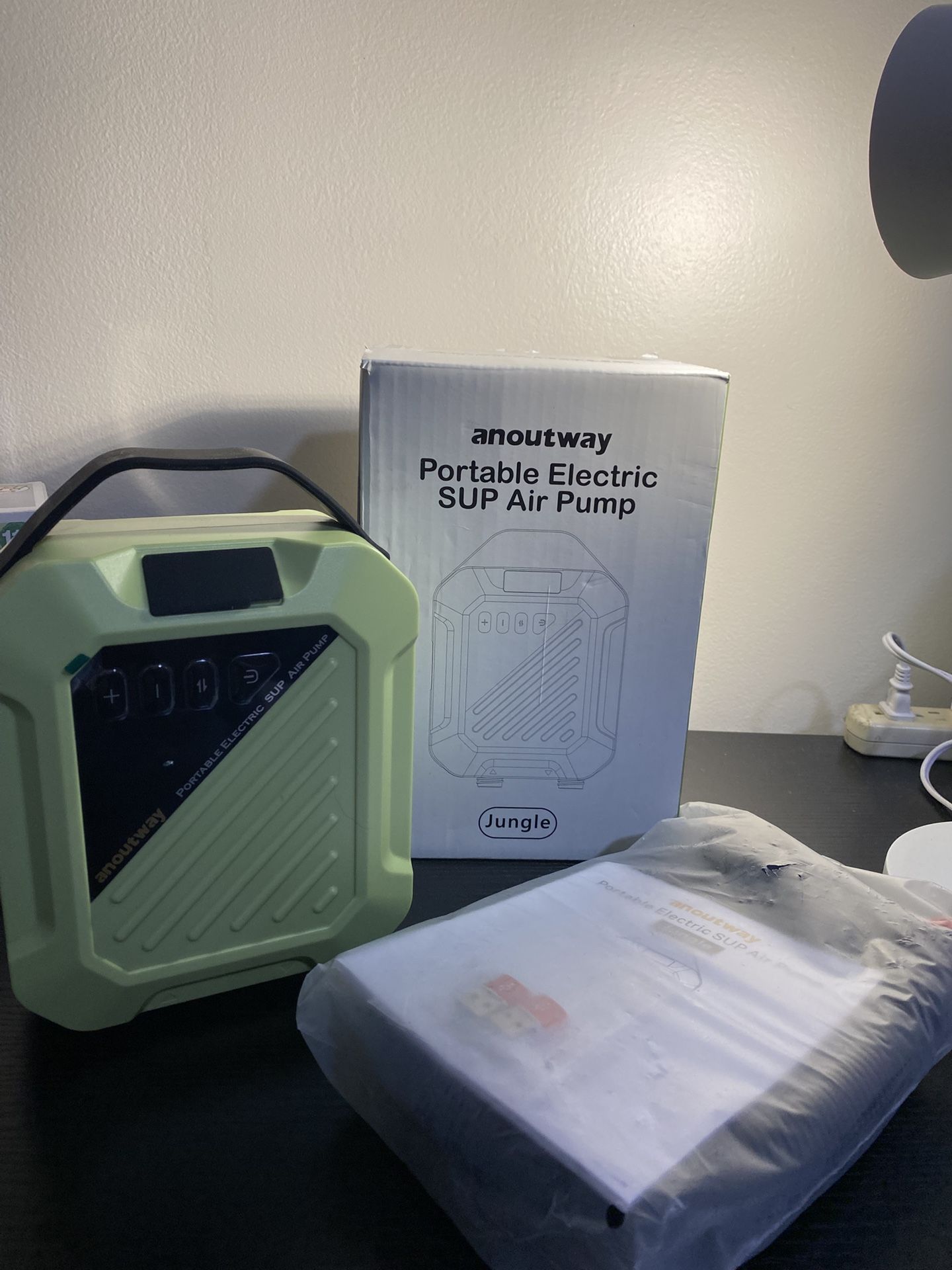 Anoutway Electric Airpump