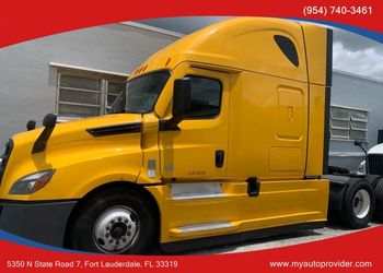 2022 Freightliner Cascadia