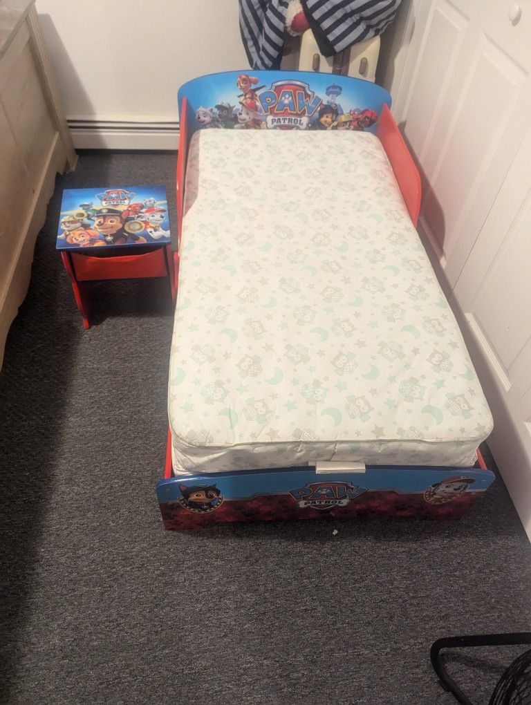 toddler bed and night table , excellent condition