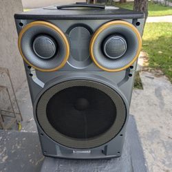 Ibastek Bluetooth Speaker