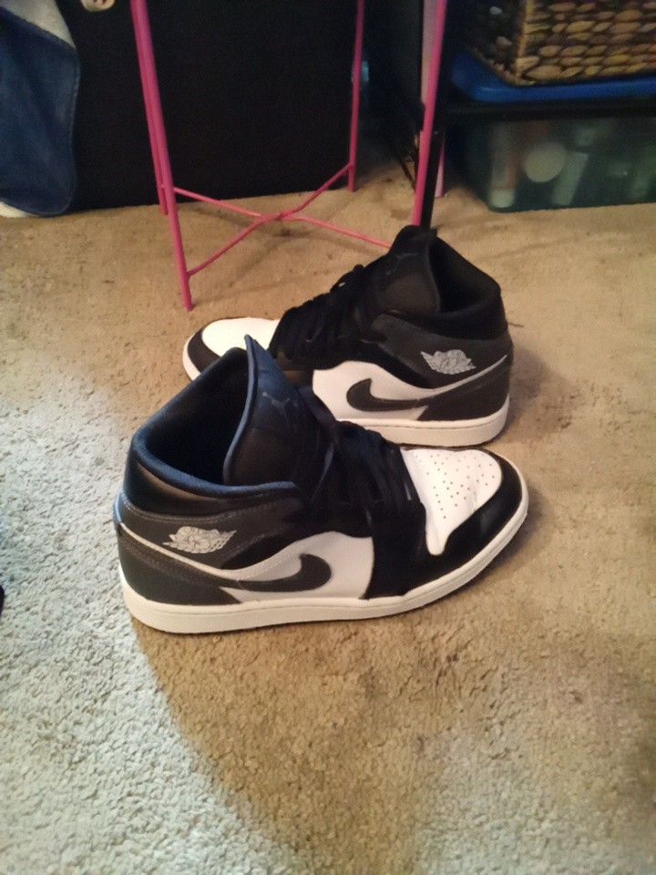 Nike Air Jordan 1 Retro OG Basketball Shoes Size 7.5