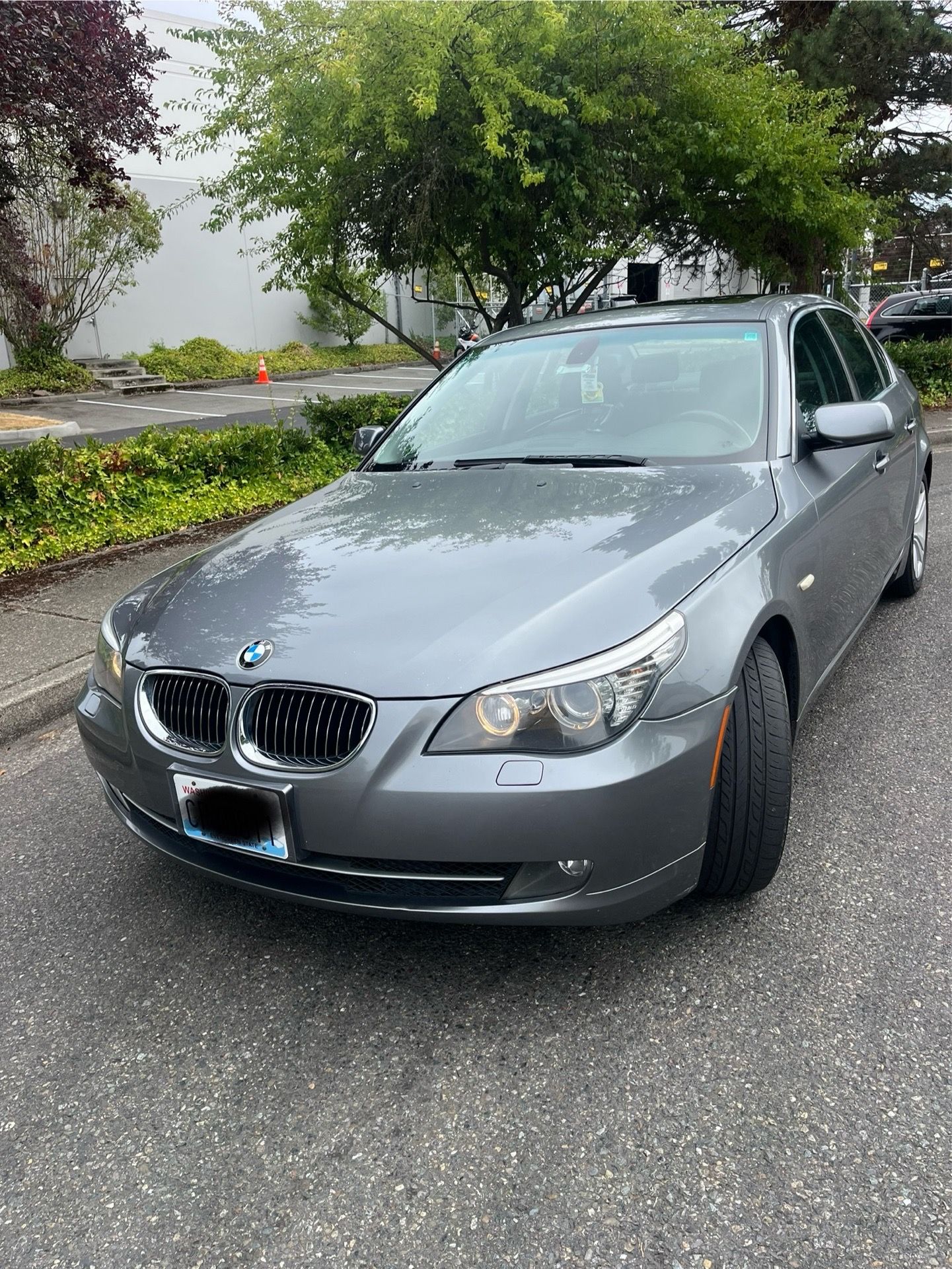 2009 BMW 528i