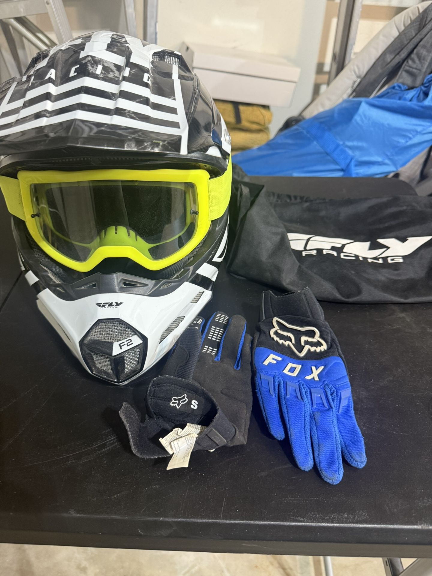Fly racing Helmet With Fox Goggles And Fox Gloves